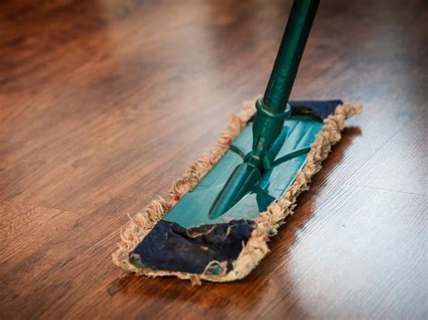 cleaning armstrong vinyl tile flooring