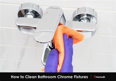 cleaning bathroom fixtures