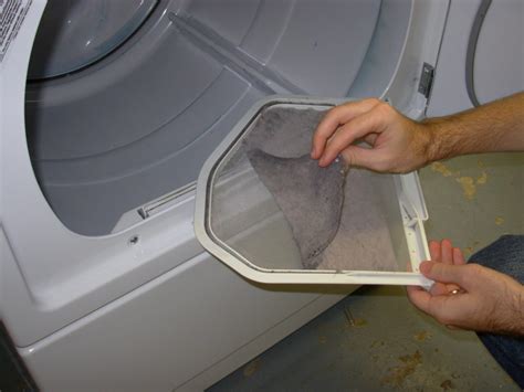 Cleaning the Lint Filter and Vent