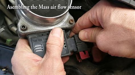 Cleaning Mass Air Flow Sensor Saab