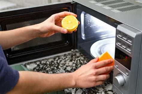 Cleaning Microwave Oven