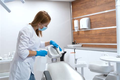 Cleaning Surgery Dental
