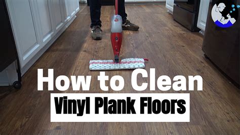 cleaning vinyl floors with steam mop