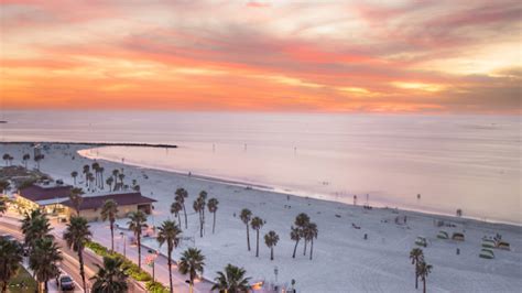 Playa de Clearwater al atardecer