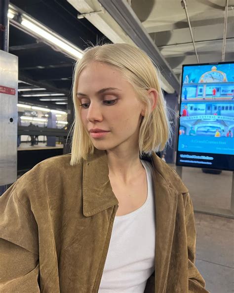 clemence leithold strokes