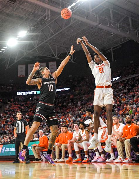 clemson basketball score today