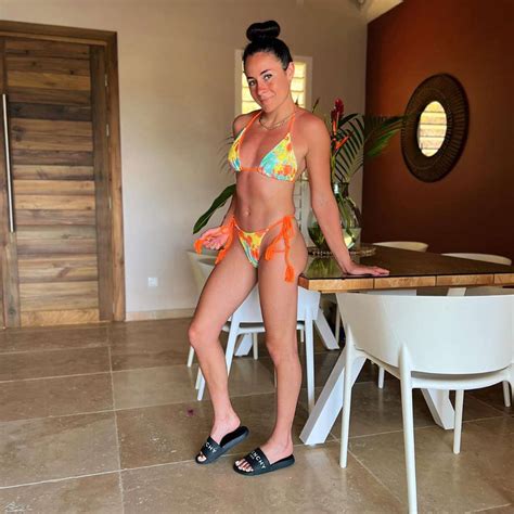 5 Ways Cleopatre Turns Off