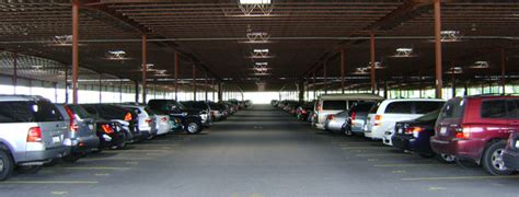 cleveland airport covered parking options