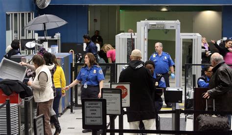 cleveland hopkins airport security wait times