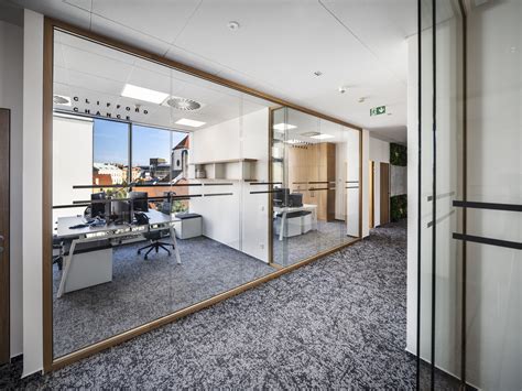 clifford chance office move