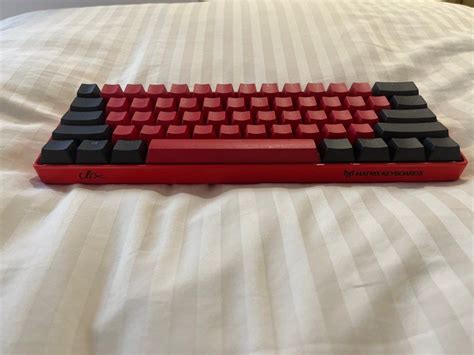 clix red and black keyboard