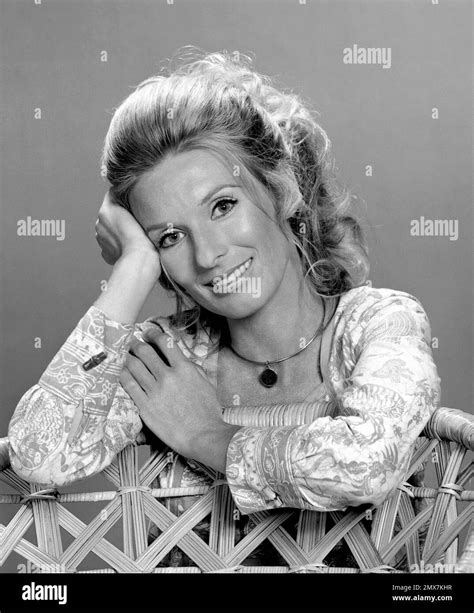 cloris leachman(00)