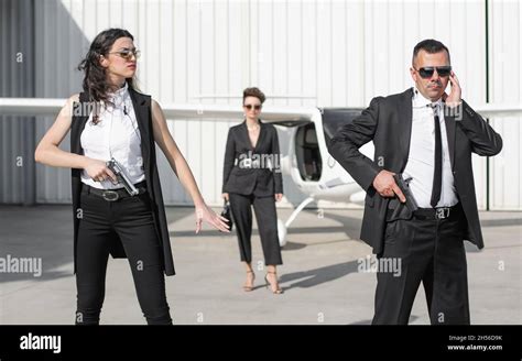 close protection agent