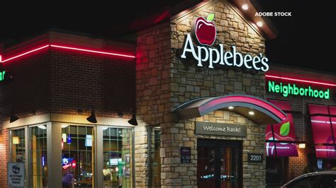 closest applebees
