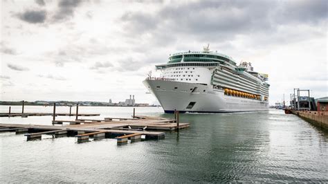 closest hotel to southampton cruise terminal