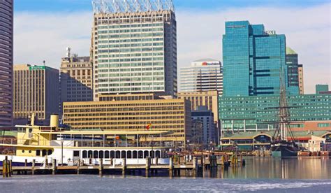 closest hotels to baltimore cruise port