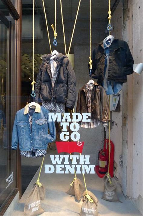 Clothing Window Display Ideas