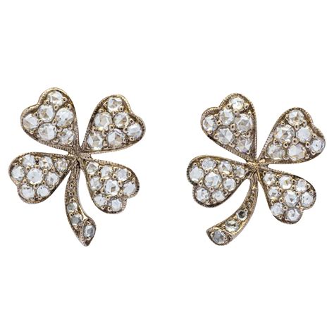 clover earrings