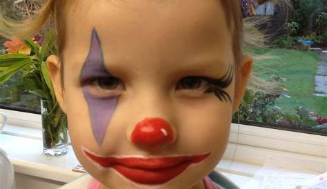 Clown facepainting Face Painting Easy, Face Painting Designs, Painting