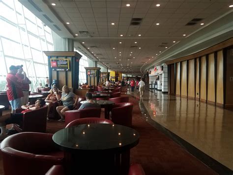 club level commanders