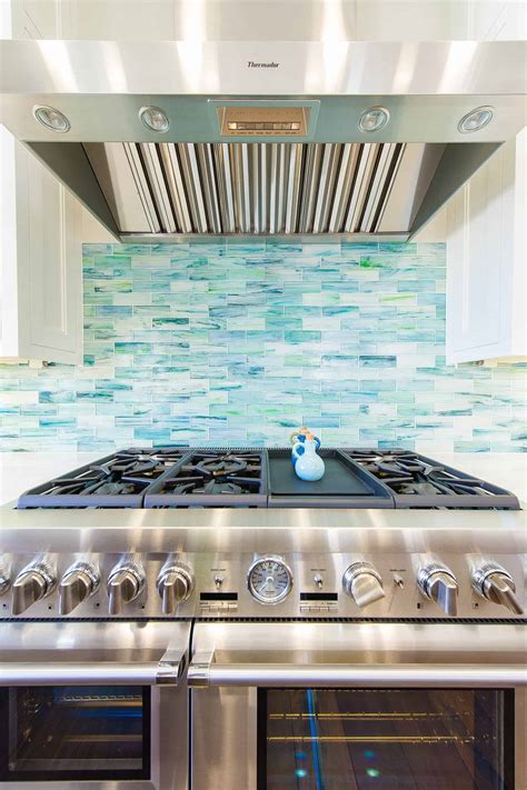 30+ Creative Coastal Backsplash Design Ideas For Kitchen cameretta004