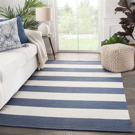 Coastal Charm Blue Carpet Bedroom