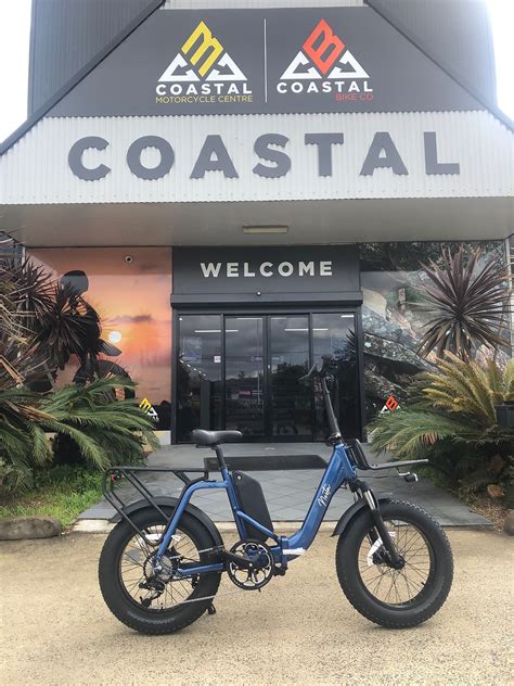 coastal e-biking