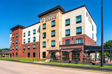 cobblestone apartments neenah wi