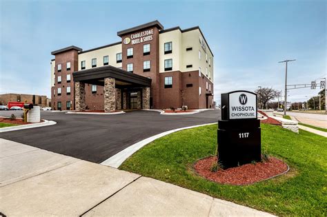 cobblestone hotel and suites wisconsin