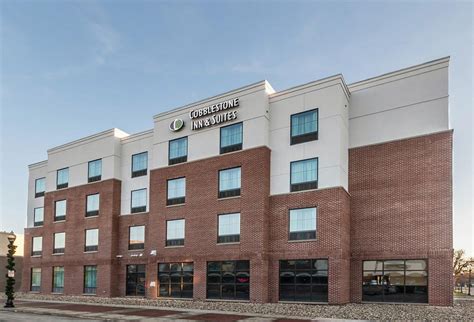 cobblestone inn and suites waverly