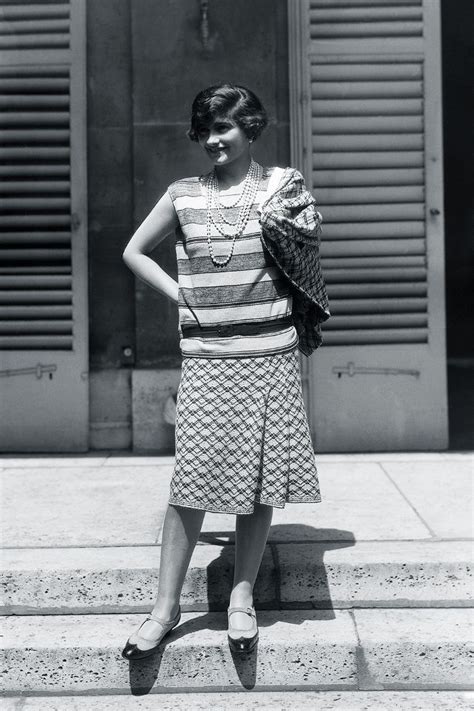 coco chanel fashion show 1920