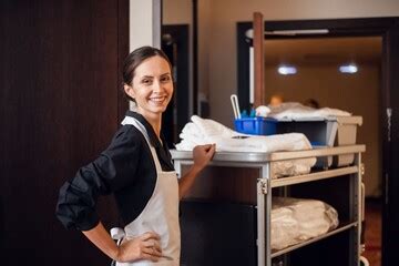 Travailler En Tant Que Femme De Chambre: Le Code Rome