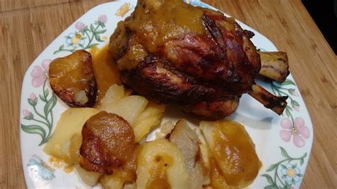 Codillo En Salsa Olla Express