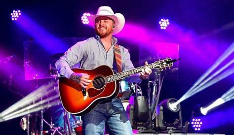 Cody Johnson To Release Live Set In Early December