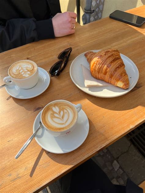 Coffee Date In French