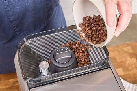 Coffee Maker That Grinds Coffee Beans