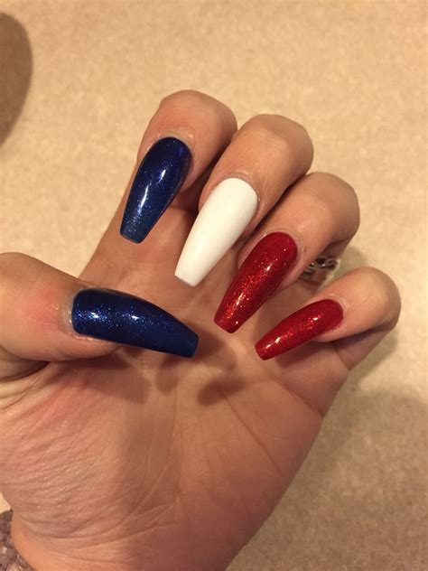 Pin by Artistic Nails by Sheila on July nails 4th of july nails, Firework nails, July 4th