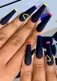 Coffin Black Acrylic Nails: A Trendy And Bold Choice In 2023
