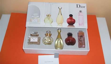 Dior coffret de 6 miniatures de parfum de voyage
