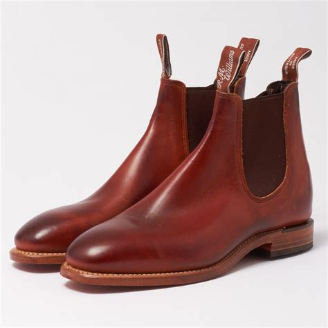 Cognac Chelsea Boots Review: Classic Style And Quality Craftsmanship