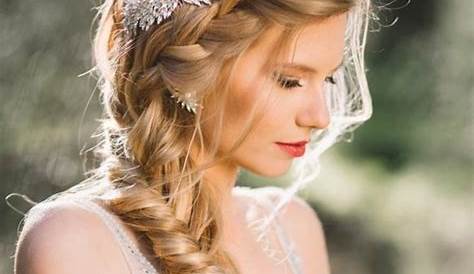 Coiffure Femme Mariage Tresse Cheveux Long Maquillage