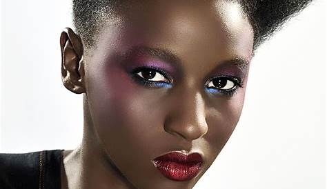 Coiffure Femme Noire Cheveux Naturels Épinglé Sur Idée De s Afros