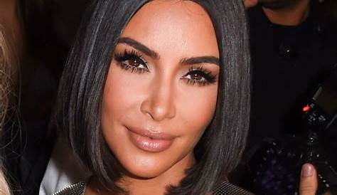 Coiffure Kim Kardashian 2019 KIM KARDASHIAN Arrives At Ulta Beauty In New York 10/24