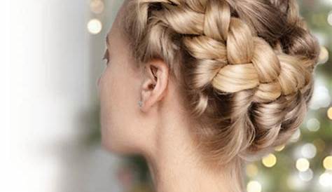 Coiffure Soiree Femme 2019 Tendance Venez Les Découvrir à Travers Les