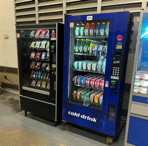 Cold Drink Vending Machine