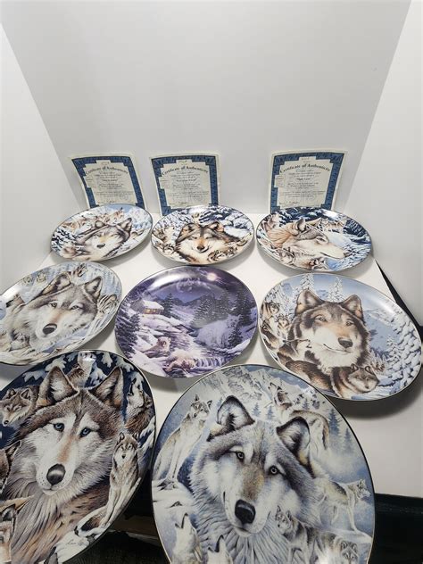 Collector Wolf Plates