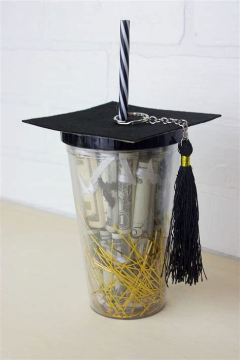college grad gifts for her graduation cap