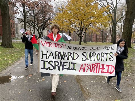 college students protest israel