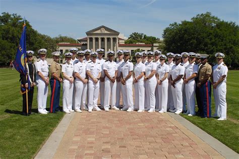 colleges with navy rotc programs