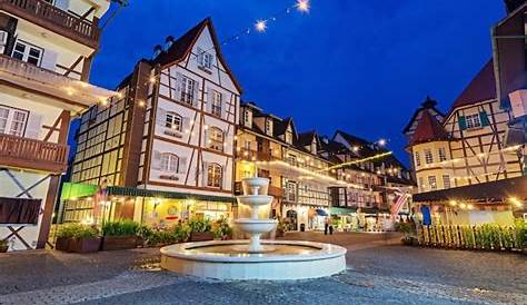 Colmar Tropicale Night View At